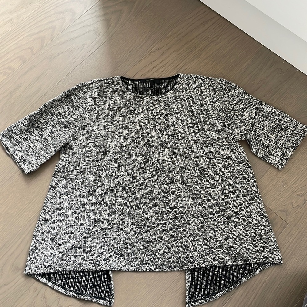 Forever 21 Open back short sleeve knit